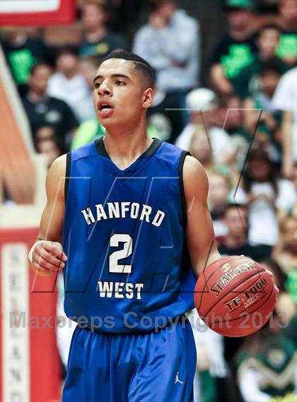 Thumbnail 3 in Hanford West vs Garces (CIF CS D2 Final) photogallery.