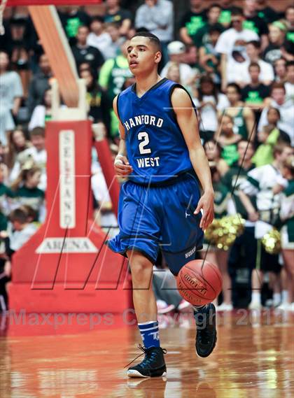 Thumbnail 1 in Hanford West vs Garces (CIF CS D2 Final) photogallery.
