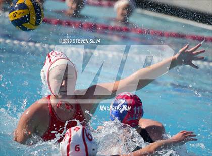 Thumbnail 1 in Corona del Mar vs. Orange Lutheran (CIF SoCal Regional D1 Semifinal) photogallery.