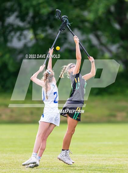 Thumbnail 3 in Kennebunk vs. Massabesic (MPA Class A State Semifinal) photogallery.