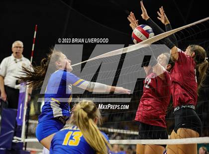 Thumbnail 2 in Merino vs. Dove Creek (CHSAA 1A Round 2) photogallery.