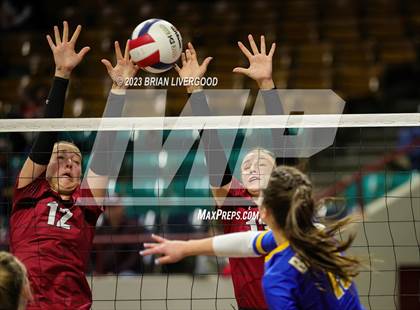 Thumbnail 2 in Merino vs. Dove Creek (CHSAA 1A Round 2) photogallery.
