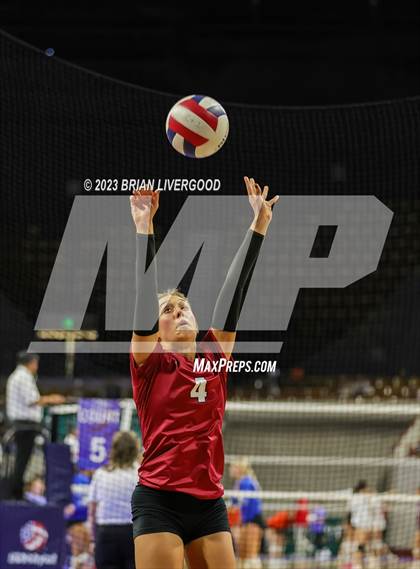 Thumbnail 3 in Merino vs. Dove Creek (CHSAA 1A Round 2) photogallery.