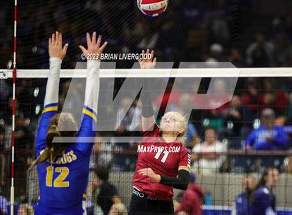 Thumbnail 1 in Merino vs. Dove Creek (CHSAA 1A Round 2) photogallery.