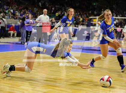 Thumbnail 2 in Merino vs. Dove Creek (CHSAA 1A Round 2) photogallery.