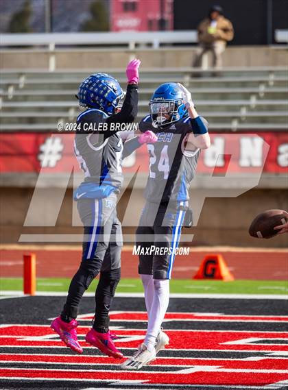 Thumbnail 2 in Rich vs. Monticello (UHSAA 8-Man Final) photogallery.