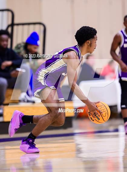 Thumbnail 1 in Ridgeview vs Hanford West (Clovis Elks Classic) photogallery.