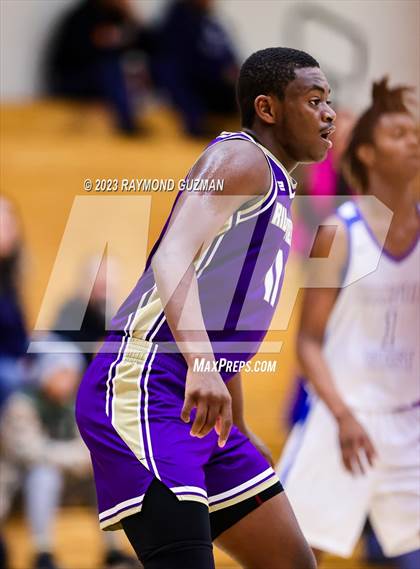 Thumbnail 2 in Ridgeview vs Hanford West (Clovis Elks Classic) photogallery.