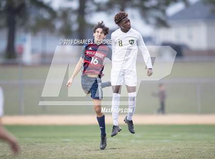 Thumbnail 2 in Terry Sanford vs. Pine Forest photogallery.