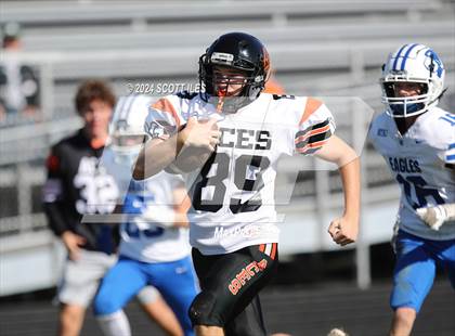 Thumbnail 3 in Grove City Christian @ Amanda-Clearcreek photogallery.
