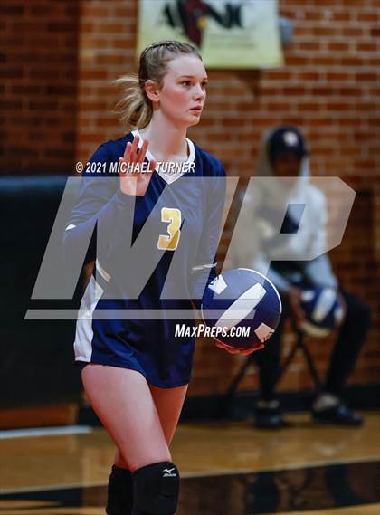 Thumbnail 2 in Lakeside vs Genesis Prep Academy (1AD1 District Playoff) photogallery.