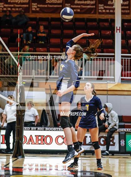 Thumbnail 2 in Lakeside vs Genesis Prep Academy (1AD1 District Playoff) photogallery.