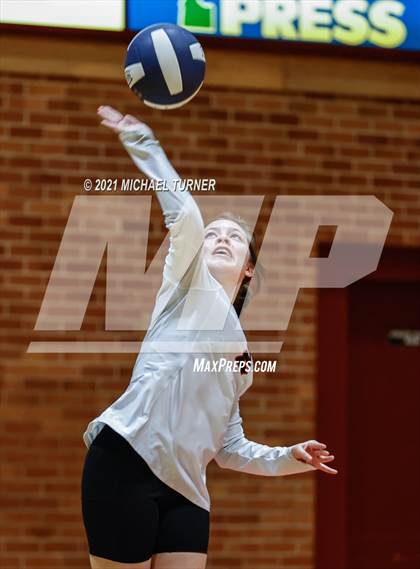 Thumbnail 3 in Lakeside vs Genesis Prep Academy (1AD1 District Playoff) photogallery.
