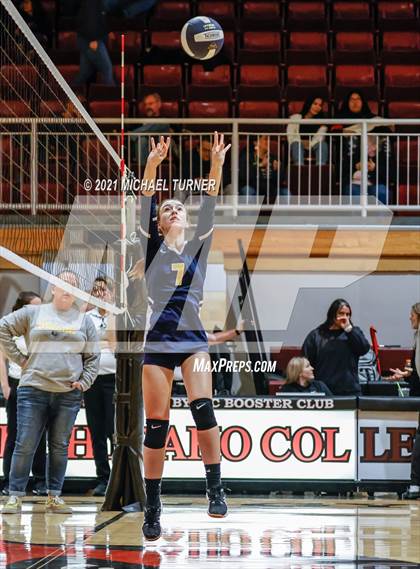 Thumbnail 2 in Lakeside vs Genesis Prep Academy (1AD1 District Playoff) photogallery.
