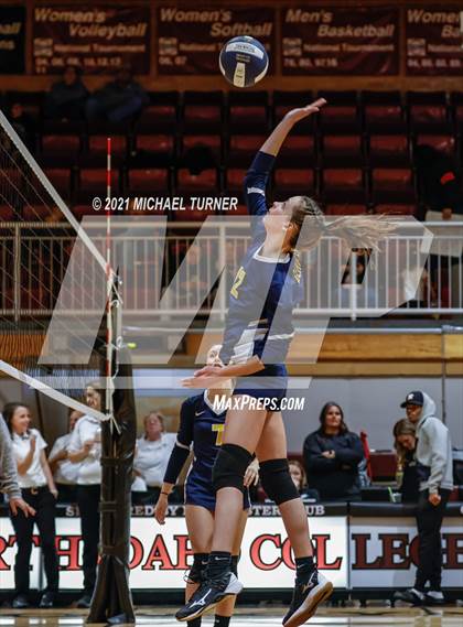 Thumbnail 2 in Lakeside vs Genesis Prep Academy (1AD1 District Playoff) photogallery.