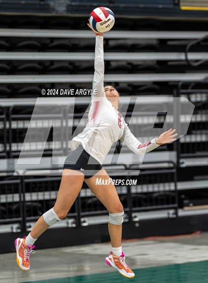 Thumbnail 2 in Corner Canyon vs. Weber (UHSAA 6A Second Round) photogallery.