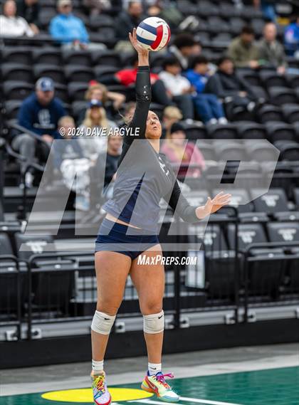 Thumbnail 3 in Corner Canyon vs. Weber (UHSAA 6A Second Round) photogallery.