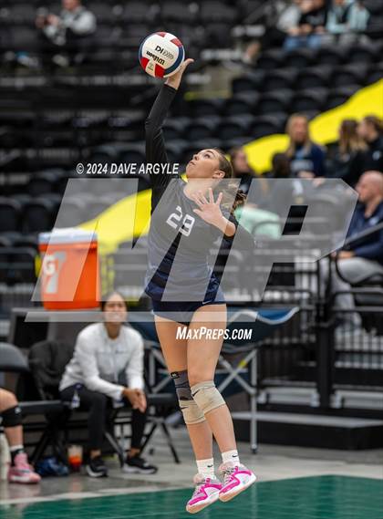 Thumbnail 2 in Corner Canyon vs. Weber (UHSAA 6A Second Round) photogallery.