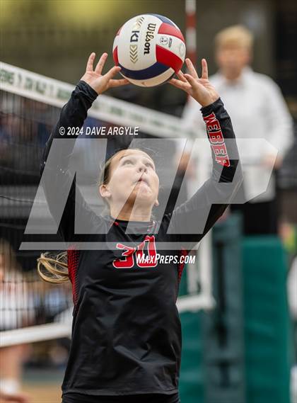 Thumbnail 1 in Corner Canyon vs. Weber (UHSAA 6A Second Round) photogallery.