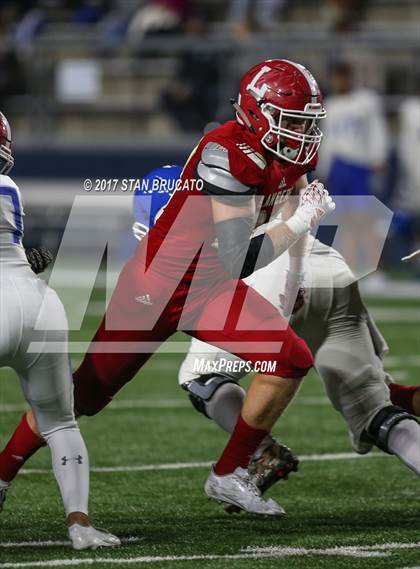 Thumbnail 3 in Norco Cougars vs. Orange Lutheran Lancers photogallery.