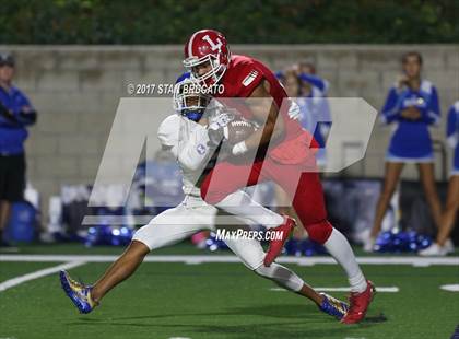 Thumbnail 3 in Norco Cougars vs. Orange Lutheran Lancers photogallery.