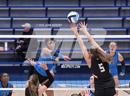Thumbnail 2 in Wando vs Oceanside Collegiate Academy (Dorman Tournament of Champions) photogallery.