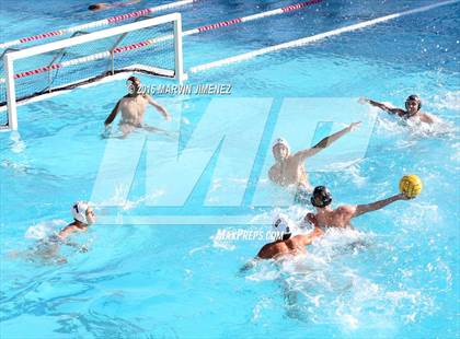 Thumbnail 1 in Oaks Christian vs Thousand Oaks High Varsity photogallery.