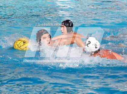 Thumbnail 1 in Oaks Christian vs Thousand Oaks High Varsity photogallery.