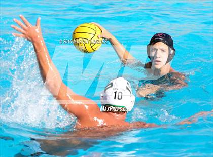 Thumbnail 3 in Oaks Christian vs Thousand Oaks High Varsity photogallery.
