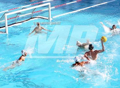 Thumbnail 3 in Oaks Christian vs Thousand Oaks High Varsity photogallery.