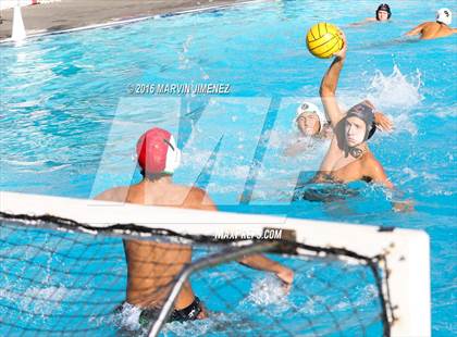 Thumbnail 1 in Oaks Christian vs Thousand Oaks High Varsity photogallery.