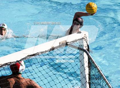 Thumbnail 2 in Oaks Christian vs Thousand Oaks High Varsity photogallery.