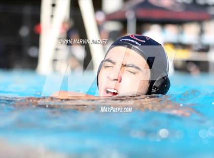 Thumbnail 2 in Oaks Christian vs Thousand Oaks High Varsity photogallery.