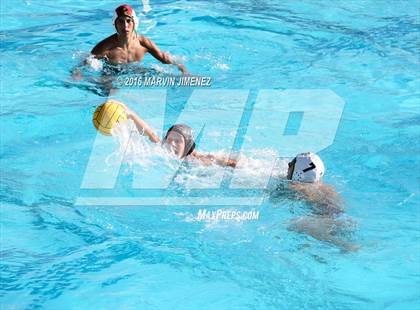 Thumbnail 1 in Oaks Christian vs Thousand Oaks High Varsity photogallery.