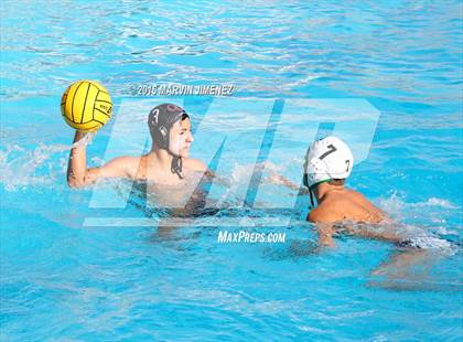 Thumbnail 3 in Oaks Christian vs Thousand Oaks High Varsity photogallery.