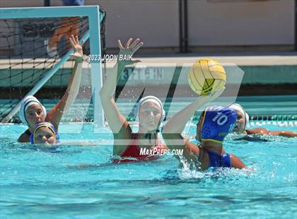 Thumbnail 2 in Clovis @ Palo Alto (Saint Francis Invitational) photogallery.