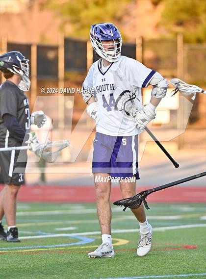 Thumbnail 3 in Air Academy vs Denver South photogallery.