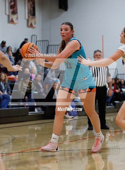 Thumbnail 3 in Grants Pass @ Douglas photogallery.