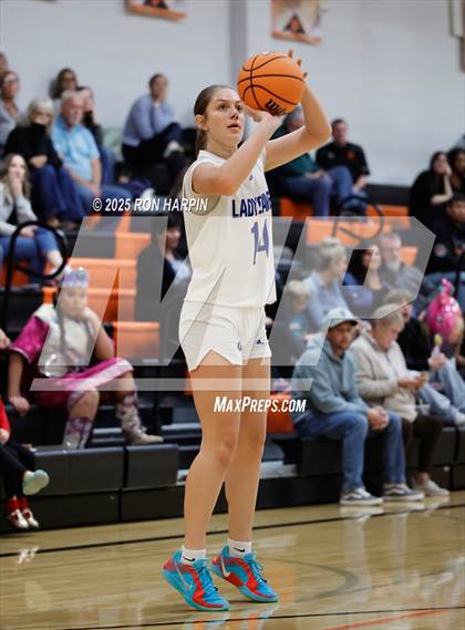 Thumbnail 3 in Grants Pass @ Douglas photogallery.