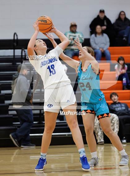 Thumbnail 2 in Grants Pass @ Douglas photogallery.