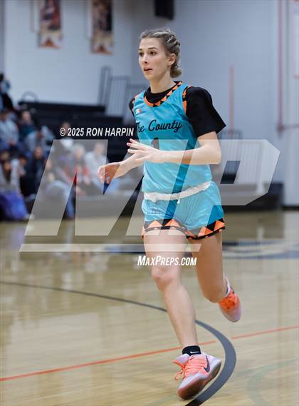 Thumbnail 3 in Grants Pass @ Douglas photogallery.