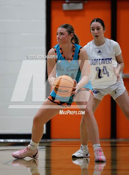 Thumbnail 1 in Grants Pass @ Douglas photogallery.