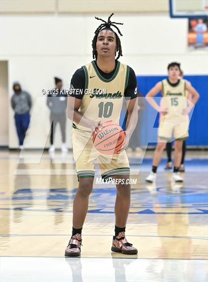 Thumbnail 2 in St. Mark's vs Greenhill (SPC Basketball 4A Semifinal) photogallery.