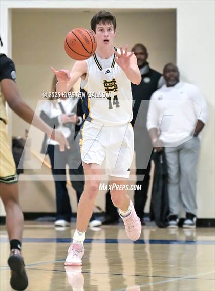 Thumbnail 3 in St. Mark's vs Greenhill (SPC Basketball 4A Semifinal) photogallery.