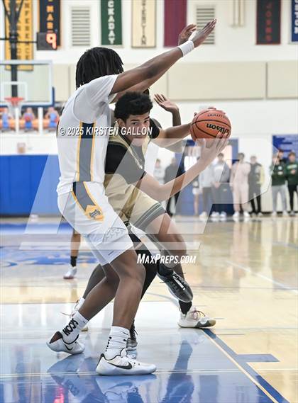 Thumbnail 1 in St. Mark's vs Greenhill (SPC Basketball 4A Semifinal) photogallery.