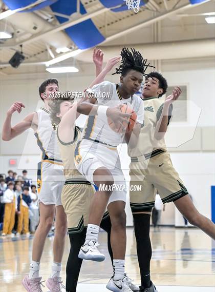 Thumbnail 1 in St. Mark's vs Greenhill (SPC Basketball 4A Semifinal) photogallery.