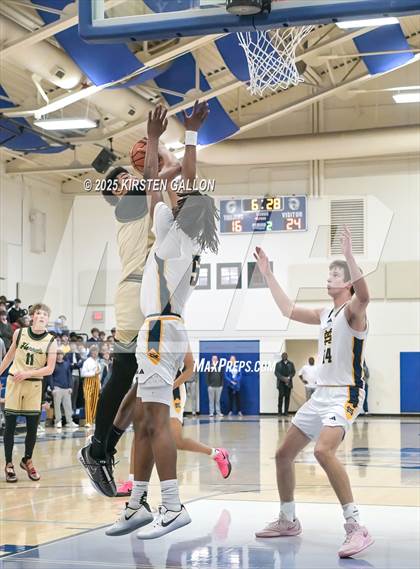 Thumbnail 3 in St. Mark's vs Greenhill (SPC Basketball 4A Semifinal) photogallery.