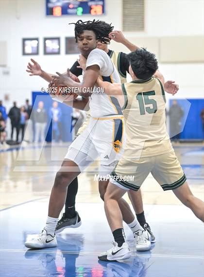 Thumbnail 2 in St. Mark's vs Greenhill (SPC Basketball 4A Semifinal) photogallery.