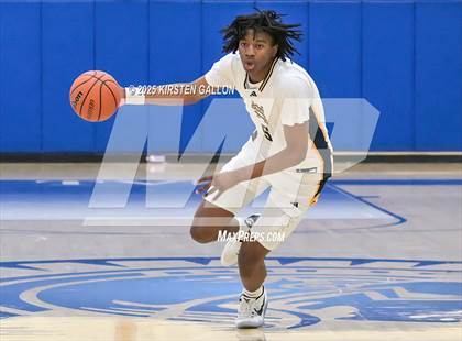 Thumbnail 1 in St. Mark's vs Greenhill (SPC Basketball 4A Semifinal) photogallery.