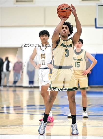 Thumbnail 2 in St. Mark's vs Greenhill (SPC Basketball 4A Semifinal) photogallery.